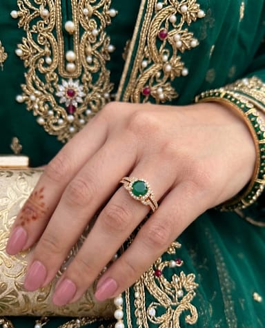 Nauratan Halo Solitaire Ring-Green-I