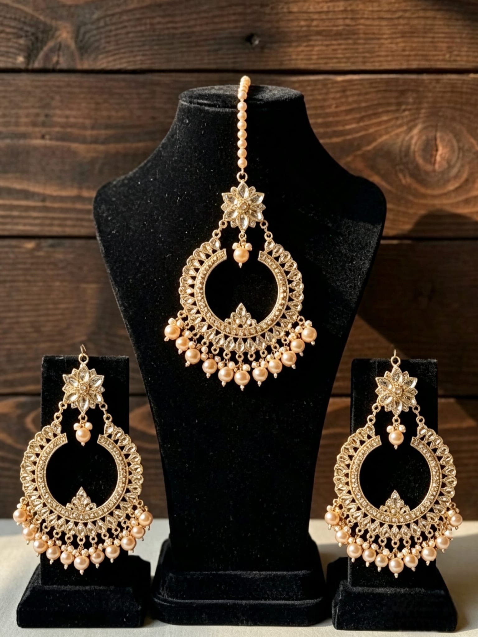 Parisa Set